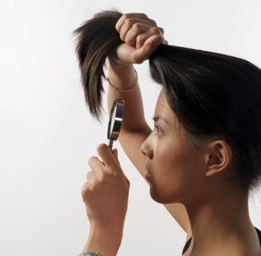 clip in hair extensions-dusting